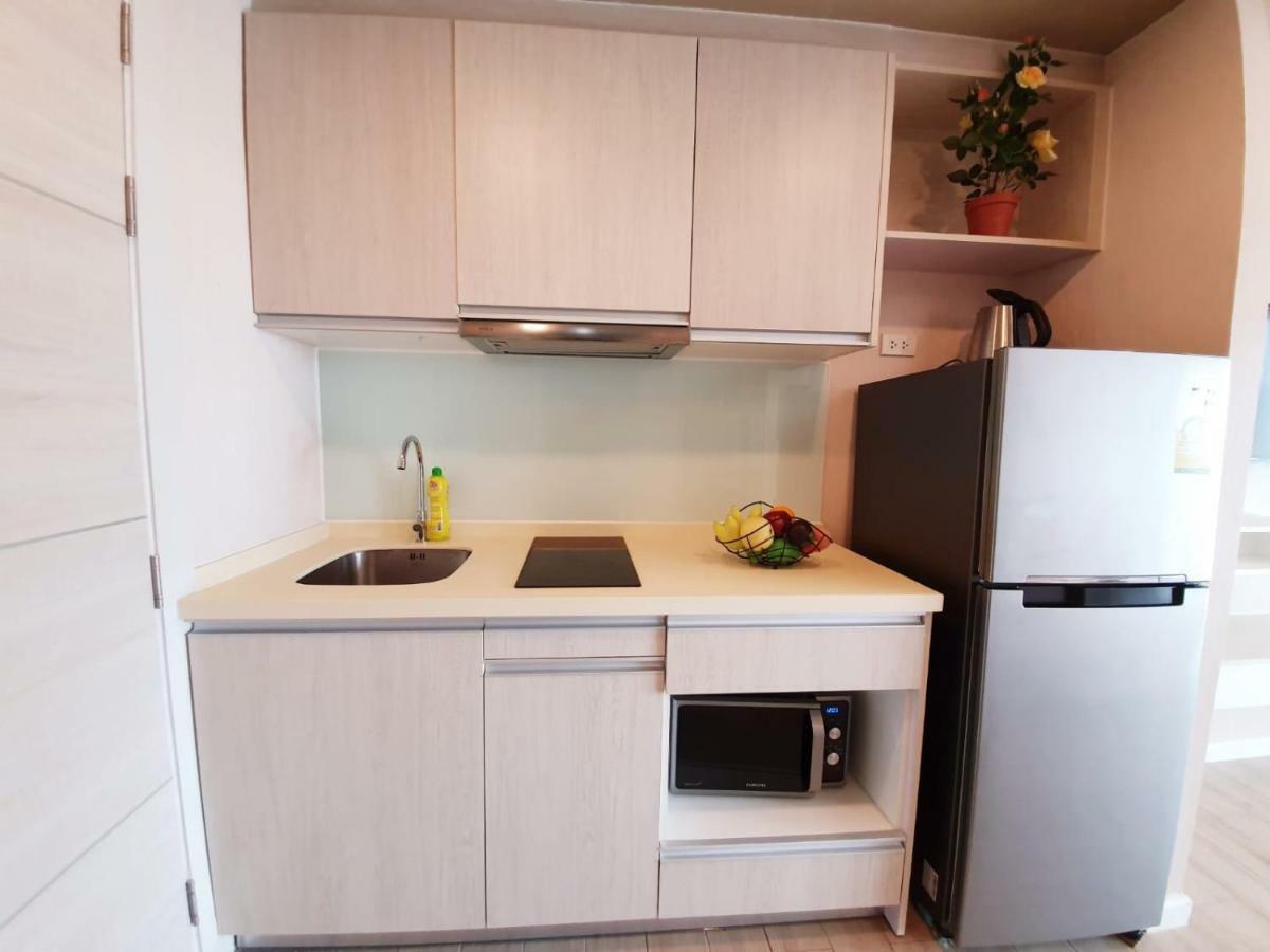 Seven Seas Condo By Dmitrii Pantai Jomtien Bagian luar foto
